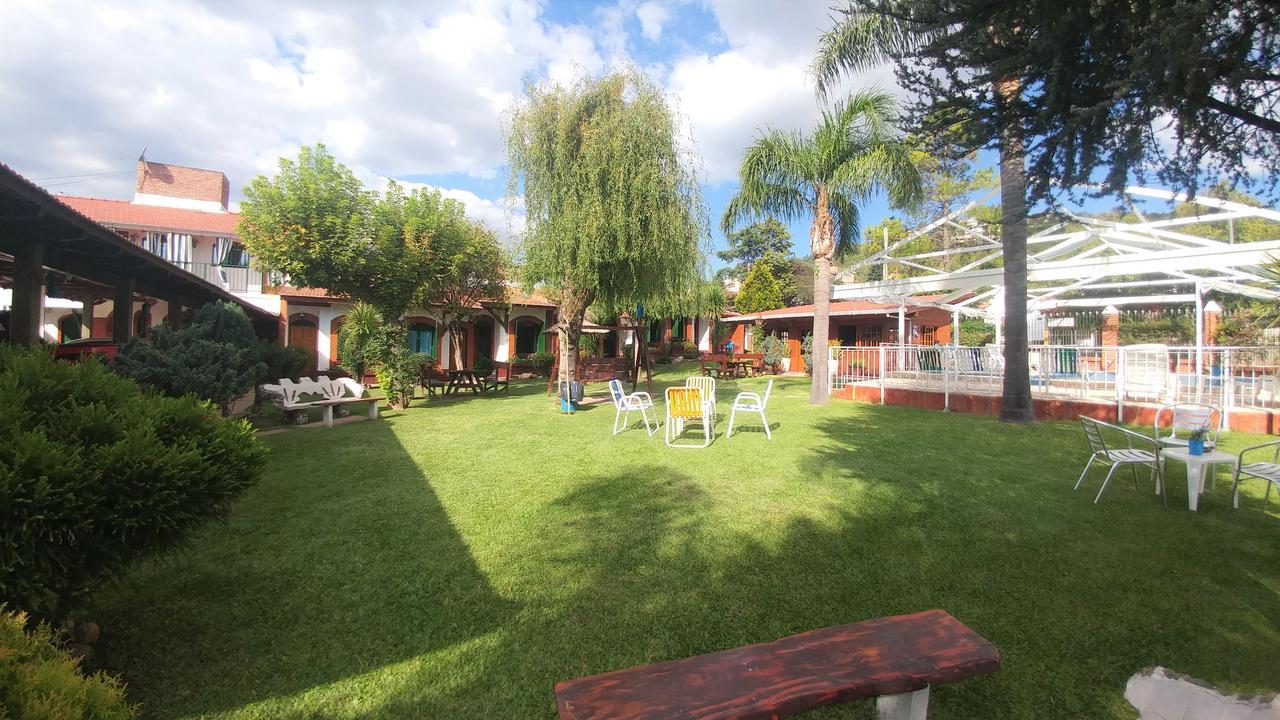 Bungalows Punta Azul Lejlighedshotel Villa Carlos Paz Eksteriør billede